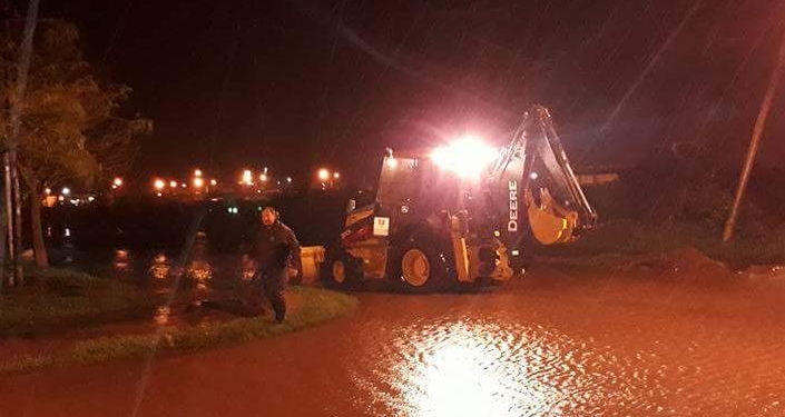 Se llovió todo, Maciel quedó bajo agua y la Comuna asiste en los barrios