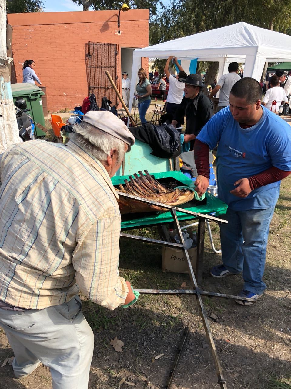 Dos vecinos de Maciel se consagraron como los mejores asadores de la región