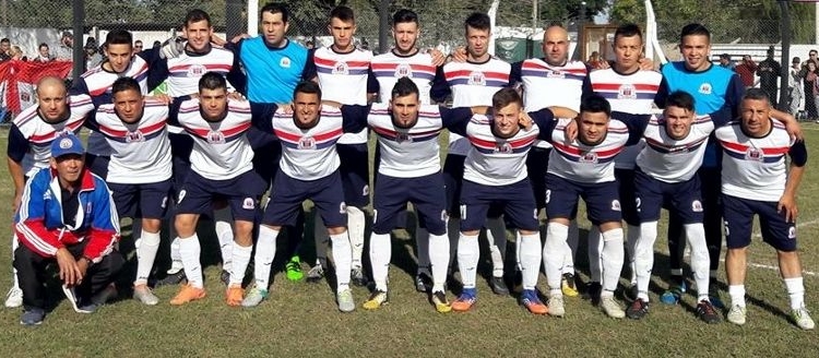 El arquero de Escalada sufrió una fuerte lesión y Beltrán marcó por 10