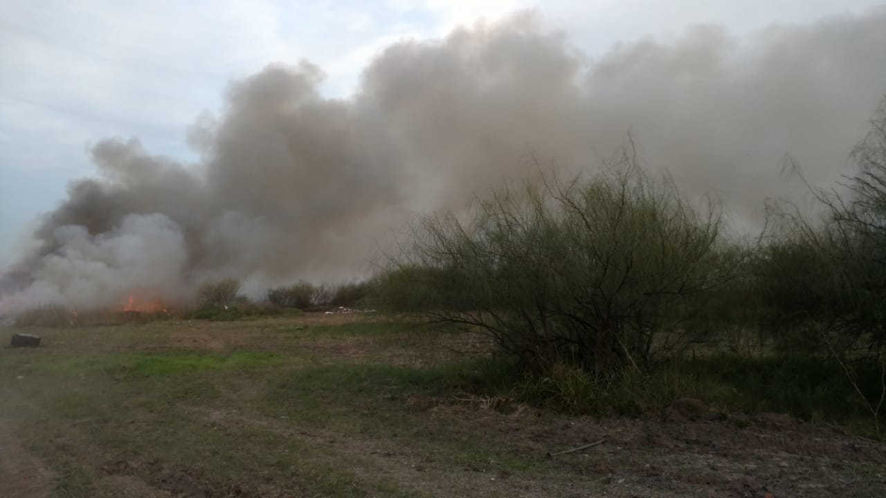 San Genaro: prendieron fuego un basural y el humo afecto la Ruta 34
