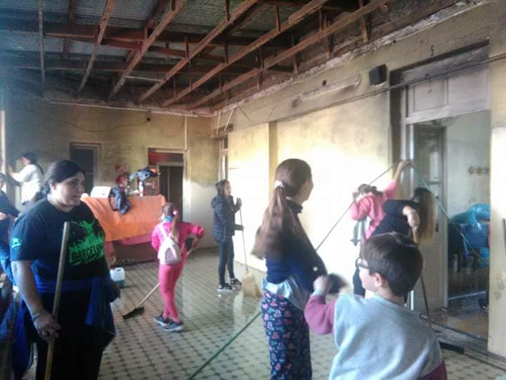 La escuela Misericordia de Barrancas renace con la solidaridad tras el incendio