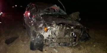 Un totorense falleció y dos resultaron heridos tras el vuelco de una camioneta