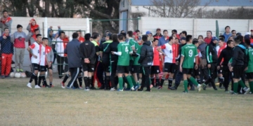 Totorense: escándalo y final abierto entre Defensores y Atlético