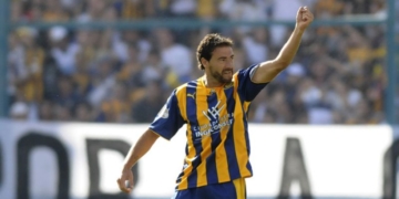 Partido a beneficio en el CARJU con ex figuras de Rosario Central