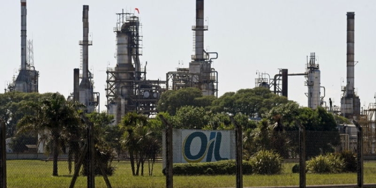 YPF será quien se hará cargo de la Refinería San Lorenzo, Oil Combustibles