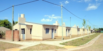 Monje planifica la construcción de viviendas y espera por la firma del convenio