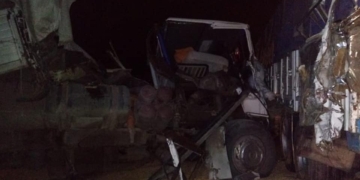 Impactaron dos camiones y la Ruta 91 quedó totalmente cortada