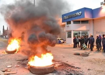 Trabajadores en alerta: Guerrero cerró sus puertas pero la firma asegura que será «sólo por hoy»