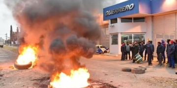 Trabajadores en alerta: Guerrero cerró sus puertas pero la firma asegura que será «sólo por hoy»