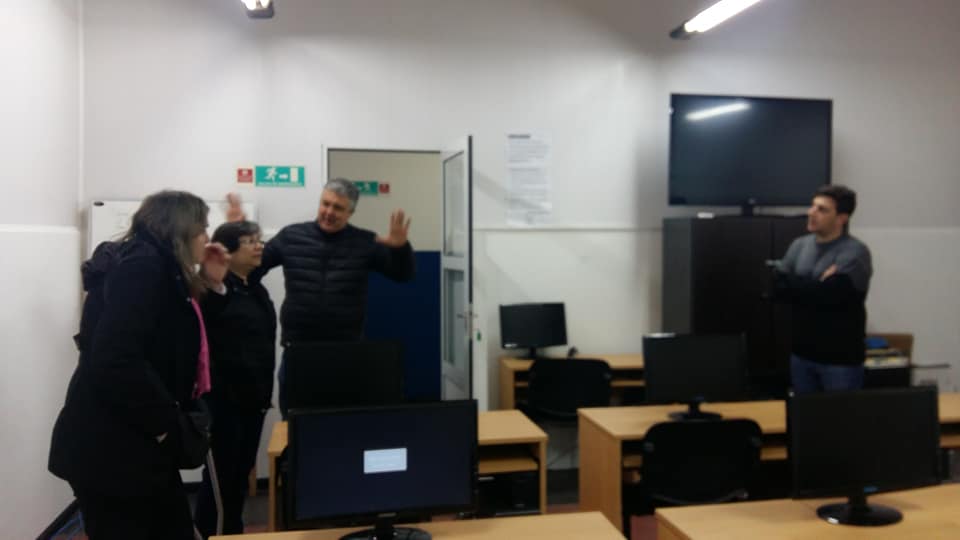 Analizan la posibilidad de crear un anexo de la Escuela de Enfermería en San Genaro
