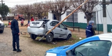 Dos jóvenes de Barrancas sufrieron un fuerte accidente en Coronda