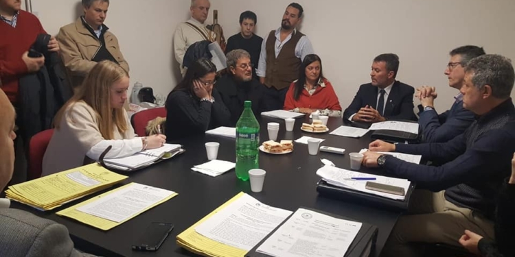 La provincia enviará auditores a la Comuna de Maciel