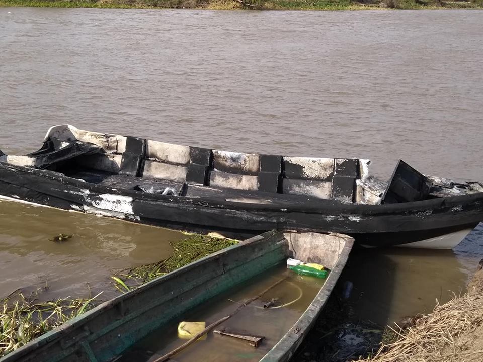 «Quemalanchas» dejaron sin movilidad a pescadores de la región