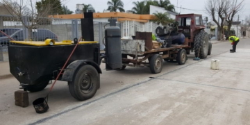 Totoras sumó maquinaria para trabajar en la mejora de las calles