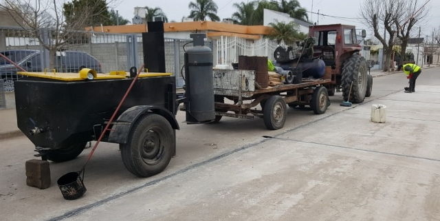 Totoras sumó maquinaria para trabajar en la mejora de las calles