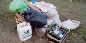 Andino: vecinos en alerta por bidones de glifosato en la basura