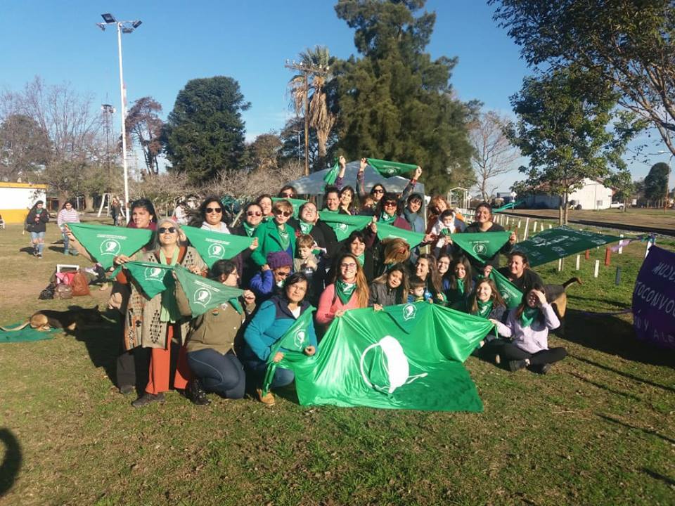 Aborto legal: charla en Totoras y pañuelazo en Maciel