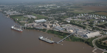 Llegó a la región el primer barco con soja desde Estados Unidos