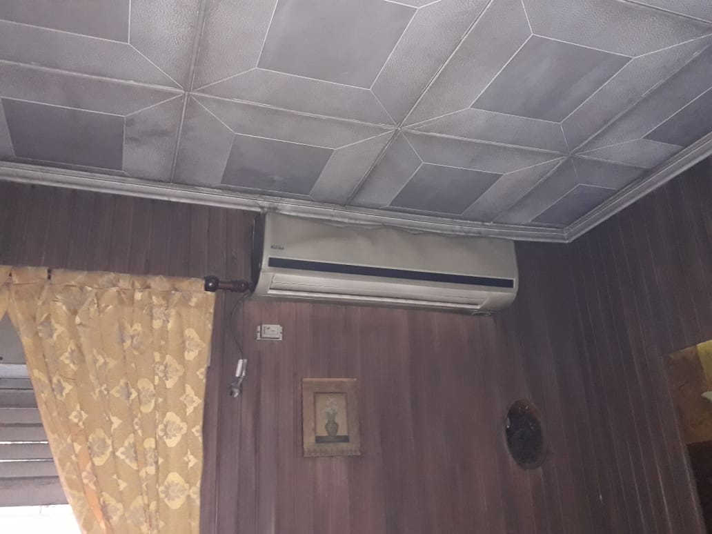 Una vivienda sufrió serios daños materiales producto de un incendio en Maciel