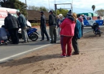 Un nene y una mujer sufrieron fracturas tras un accidente en Ruta 11