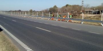 Autopista: colocan cercos perimetrales para reforzar la seguridad vial