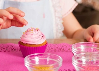 Diaz ofrece un curso de pastelería para niños