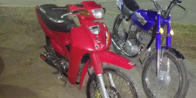 Recuperaron dos motos robadas y dos jóvenes fueron aprehendidos