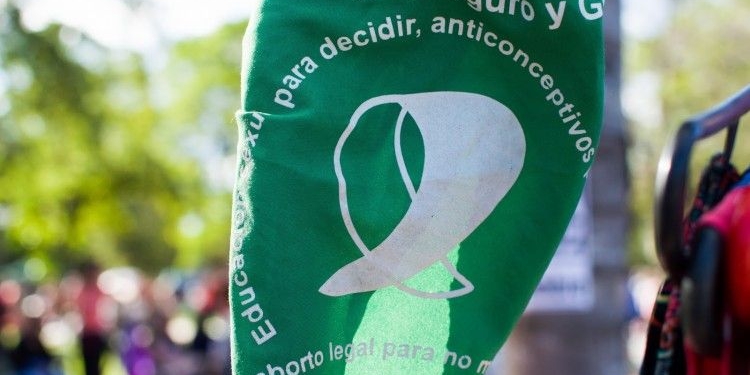Aborto legal: charla en Totoras y pañuelazo en Maciel