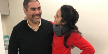 «Volví a pararme», expresó con emoción la joven sobreviviente del accidente en Timbúes