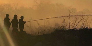 La historia de nunca acabar: nuevo incendio en el basural de San Genaro
