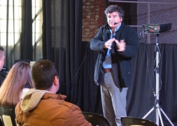 Tras el exitoso seminario de drogas, buscarán formar un equipo interdisciplinario