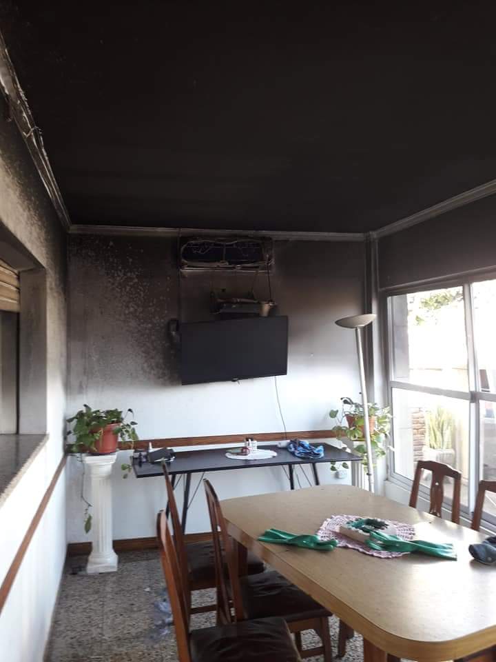 Bomberos sofocaron un incendio en una vivienda de Clarke