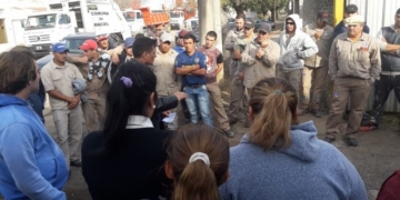 Maciel: trabajadores comunales analizan realizar un paro por falta de pago