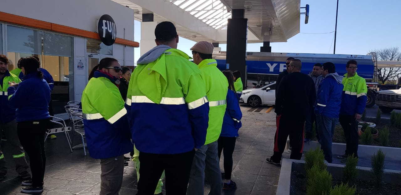 Trabajadores del peaje reclamaron por el despido de un macielense