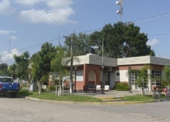 Salieron a cenar y entraron a robarles: piden recuperar sus recuerdos