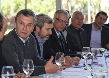 Macri recibió a los intendentes de Totoras y San Genaro