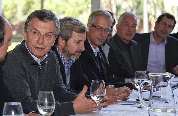 Macri recibió a los intendentes de Totoras y San Genaro