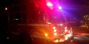 Bomberos sofocaron un incendio durante la medianoche