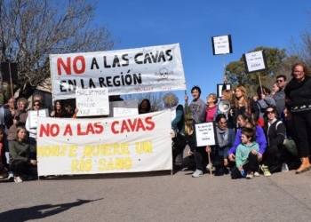 La agrupación «No a las Cavas» se movilizará en La Boca de Monje