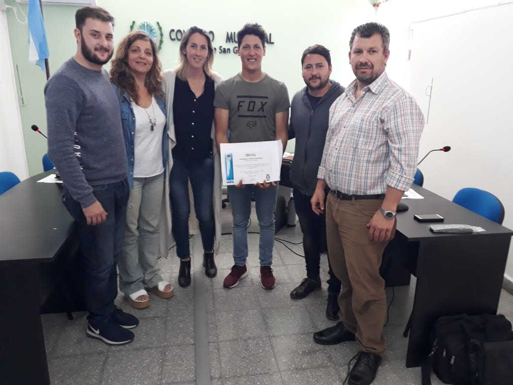 Motocross: homenajearon a Joaquín Poli en el Concejo de San Genaro
