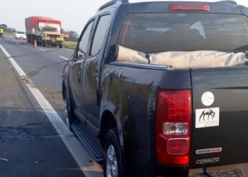 Una mujer herida tras volcar su camioneta en la autopista