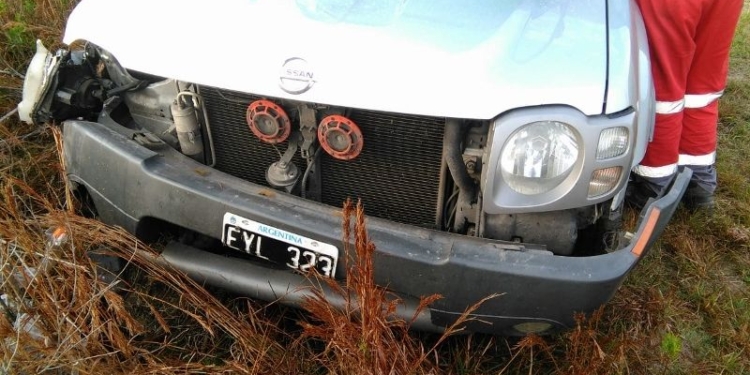Maciel: una camioneta impactó contra un camión en autopista