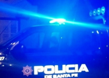 Se escondió de la policía detrás de un árbol: tenía pedido de captura por homicidio