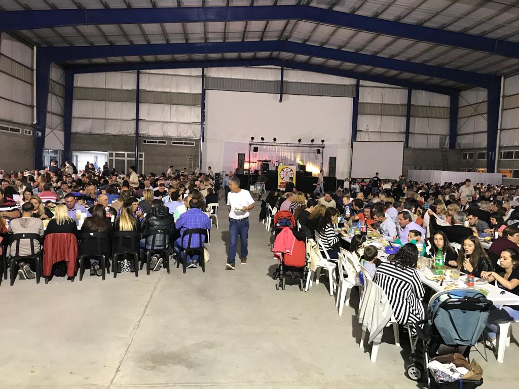 Bomberos Voluntarios de San Genaro y una cena con muchos ganadores de premios