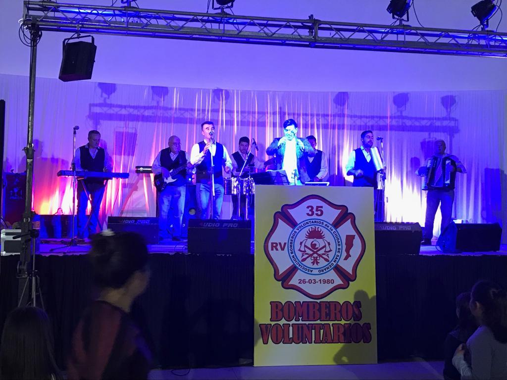 Bomberos Voluntarios de San Genaro y una cena con muchos ganadores de premios