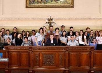 Jóvenes de Díaz y Barrancas participaron del programa Ciudadanos en el Senado