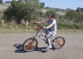 Robaron la bicicleta de un alumno dentro de una escuela en Barrancas