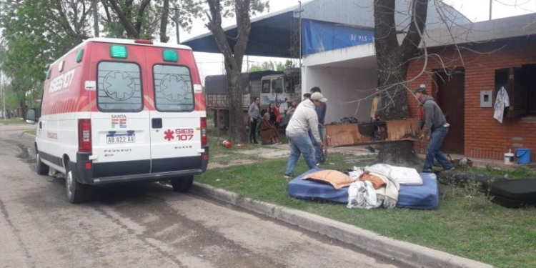 Una vivienda de Maciel sufrió un incendio y una mujer debió ser asistida