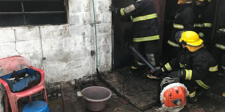 Madrugada de terror: ardió una casa y hubo importantes pérdidas
