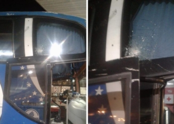 Apedrearon un colectivo donde viajaban vecinos de San Genaro y Totoras